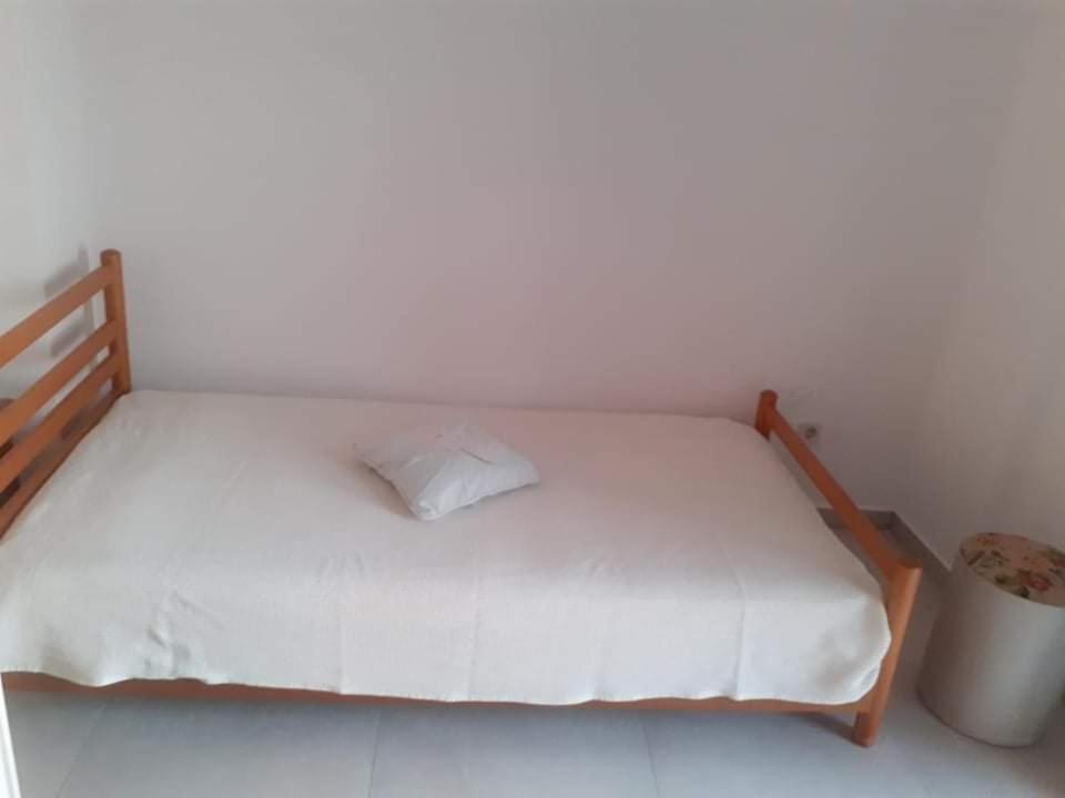 Maria'S Villa Mirsini  Luaran gambar